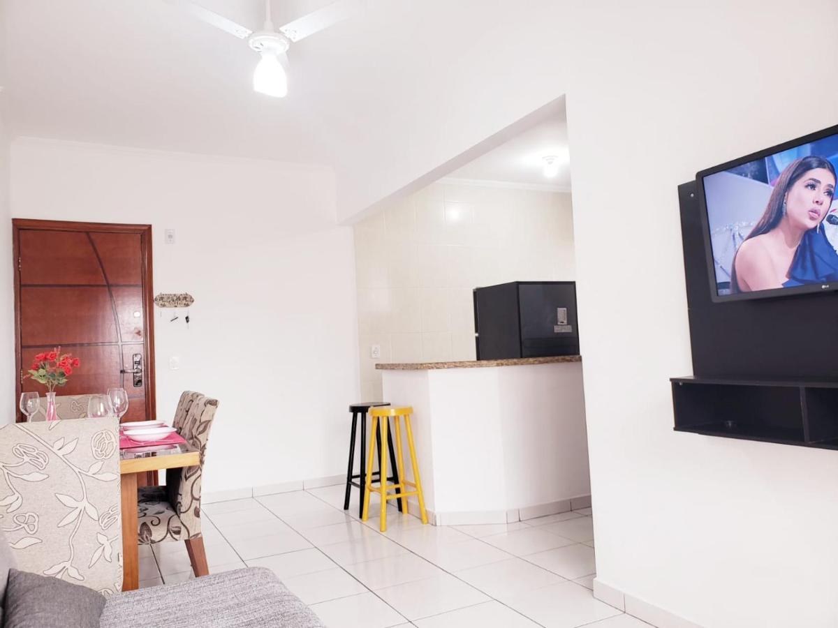 Lindo Apto 300M Praia Da Ocian E Centro - Vista Mar- Varanda Sacada - Wi-Fi 300 Mbps - Vaga De Garagem - Acomoda Ate 6 Pessoas Appartement Praia Grande  Buitenkant foto
