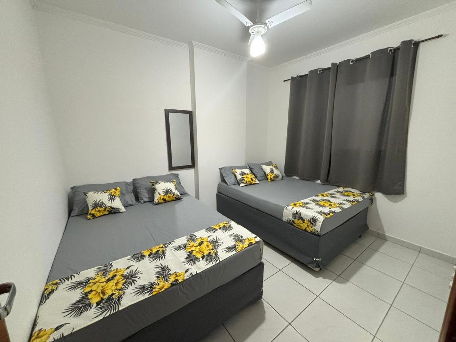 Lindo Apto 300M Praia Da Ocian E Centro - Vista Mar- Varanda Sacada - Wi-Fi 300 Mbps - Vaga De Garagem - Acomoda Ate 6 Pessoas Appartement Praia Grande  Buitenkant foto