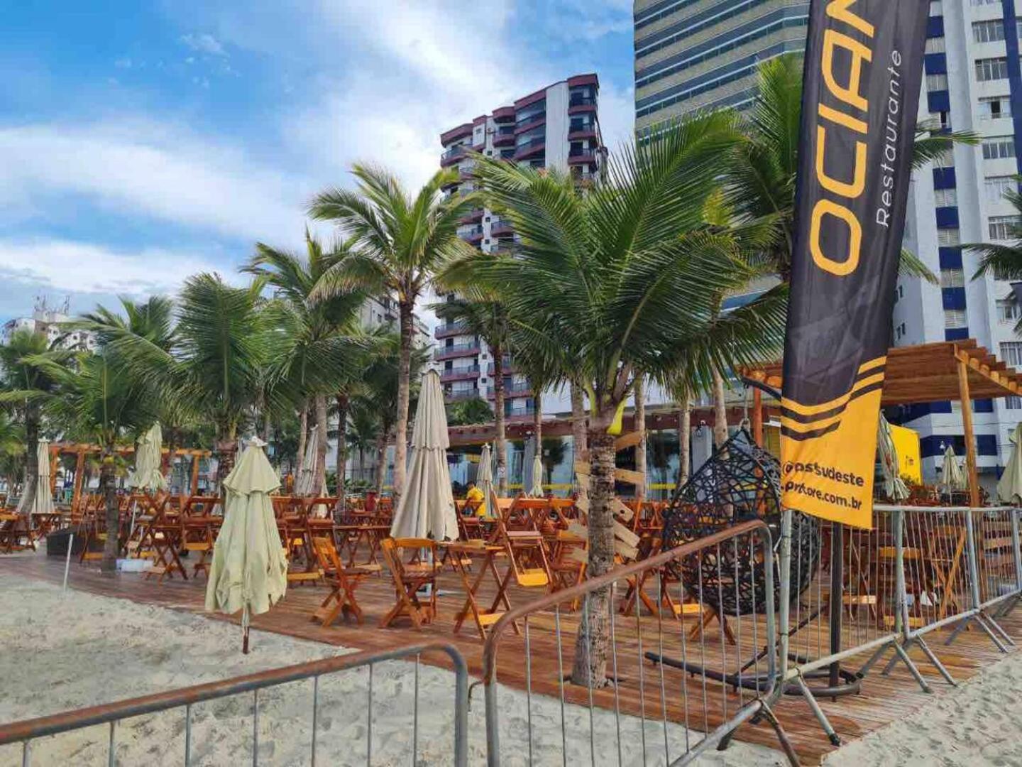 Lindo Apto 300M Praia Da Ocian E Centro - Vista Mar- Varanda Sacada - Wi-Fi 300 Mbps - Vaga De Garagem - Acomoda Ate 6 Pessoas Appartement Praia Grande  Buitenkant foto